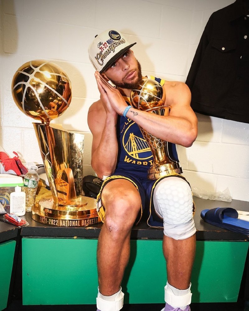 以轻旋一叠 以轻旋一叠